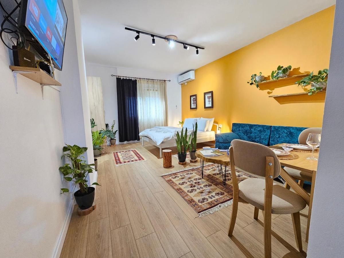 Vibe Studio Apartment Tirana Exterior photo